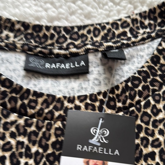 New With Tags Rafealla Leopard Print Long Sleeve Top - Picture 2 of 3